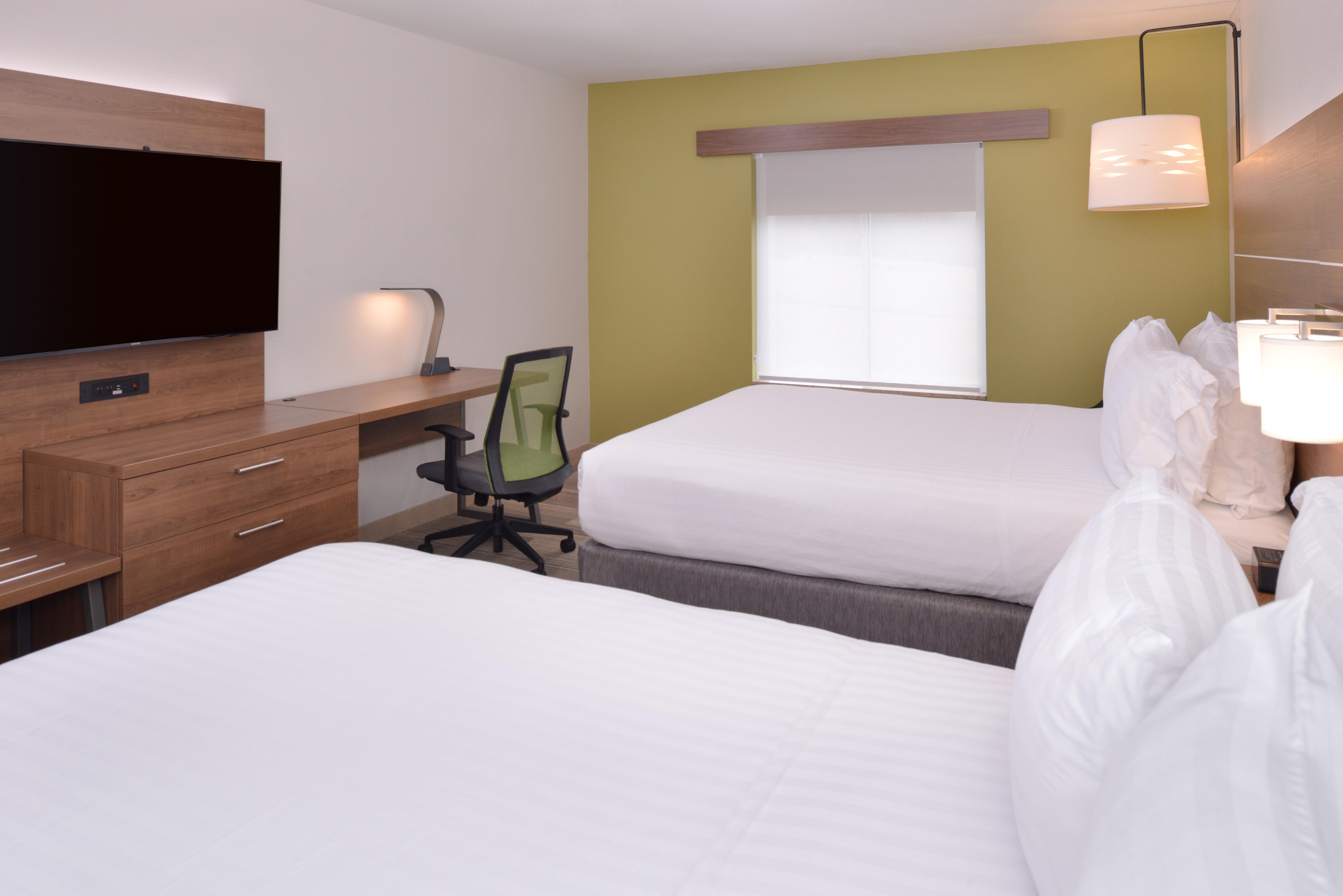 Holiday Inn Express Mineral Wells By Ihg Parkersburg Esterno foto