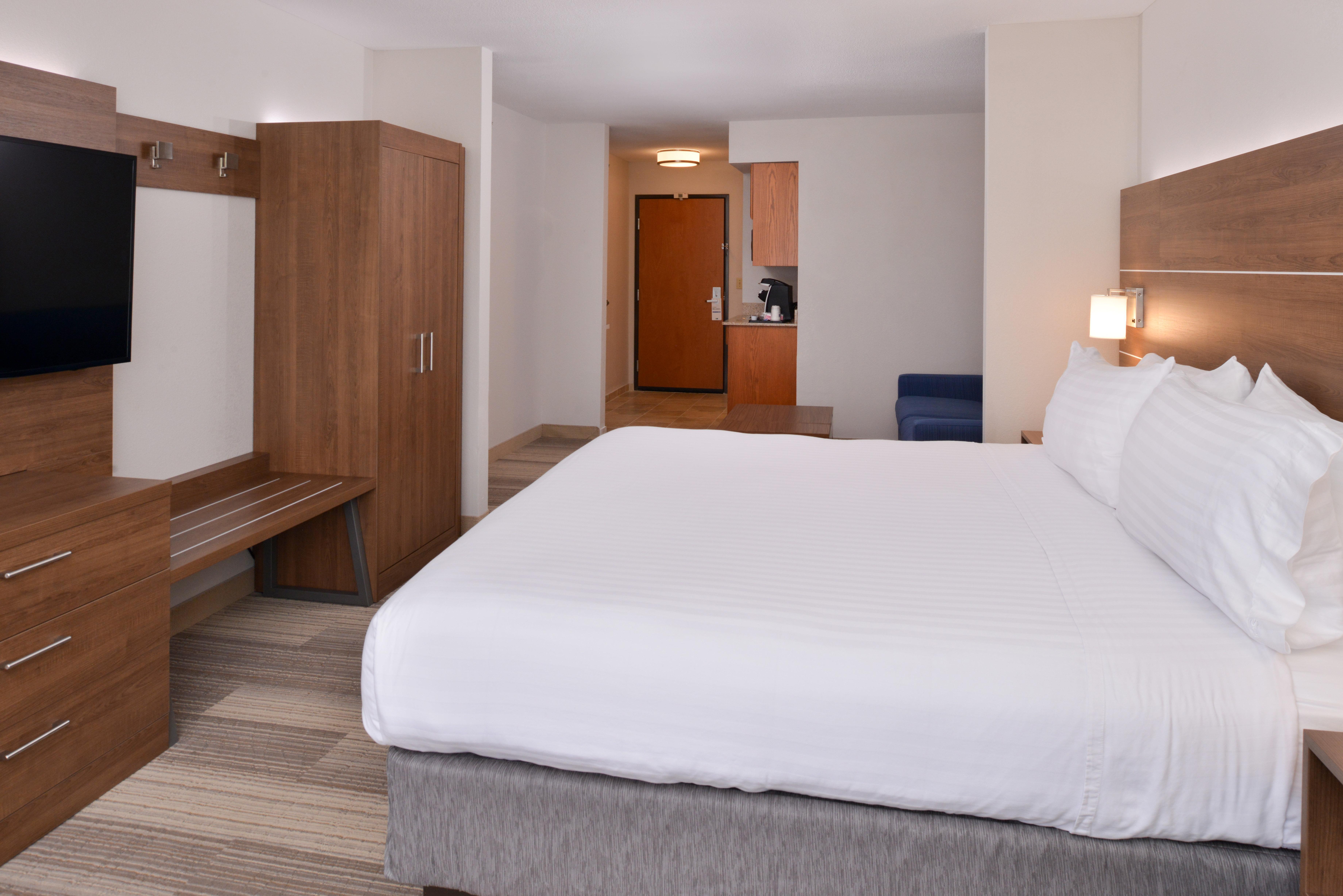 Holiday Inn Express Mineral Wells By Ihg Parkersburg Esterno foto