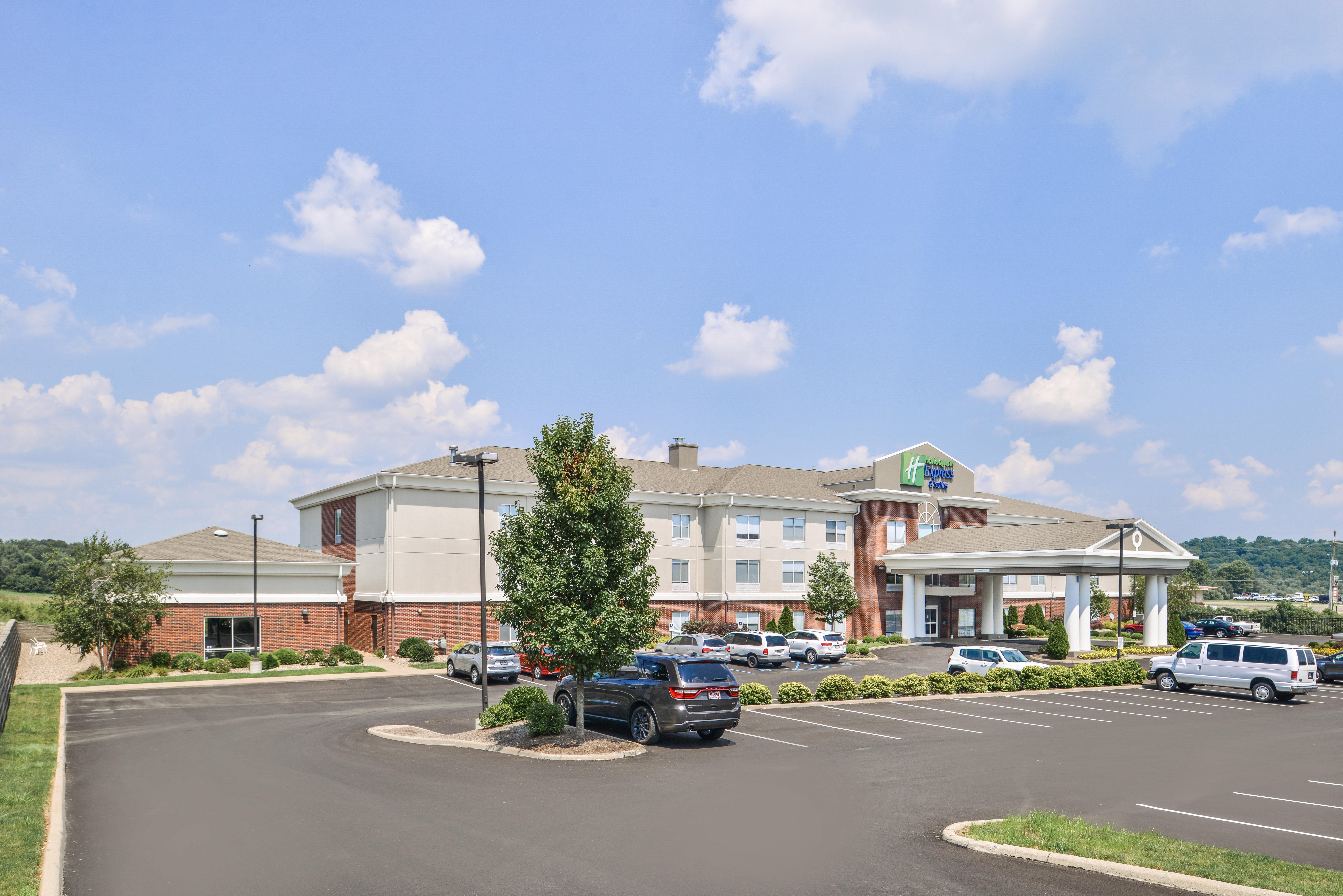 Holiday Inn Express Mineral Wells By Ihg Parkersburg Esterno foto