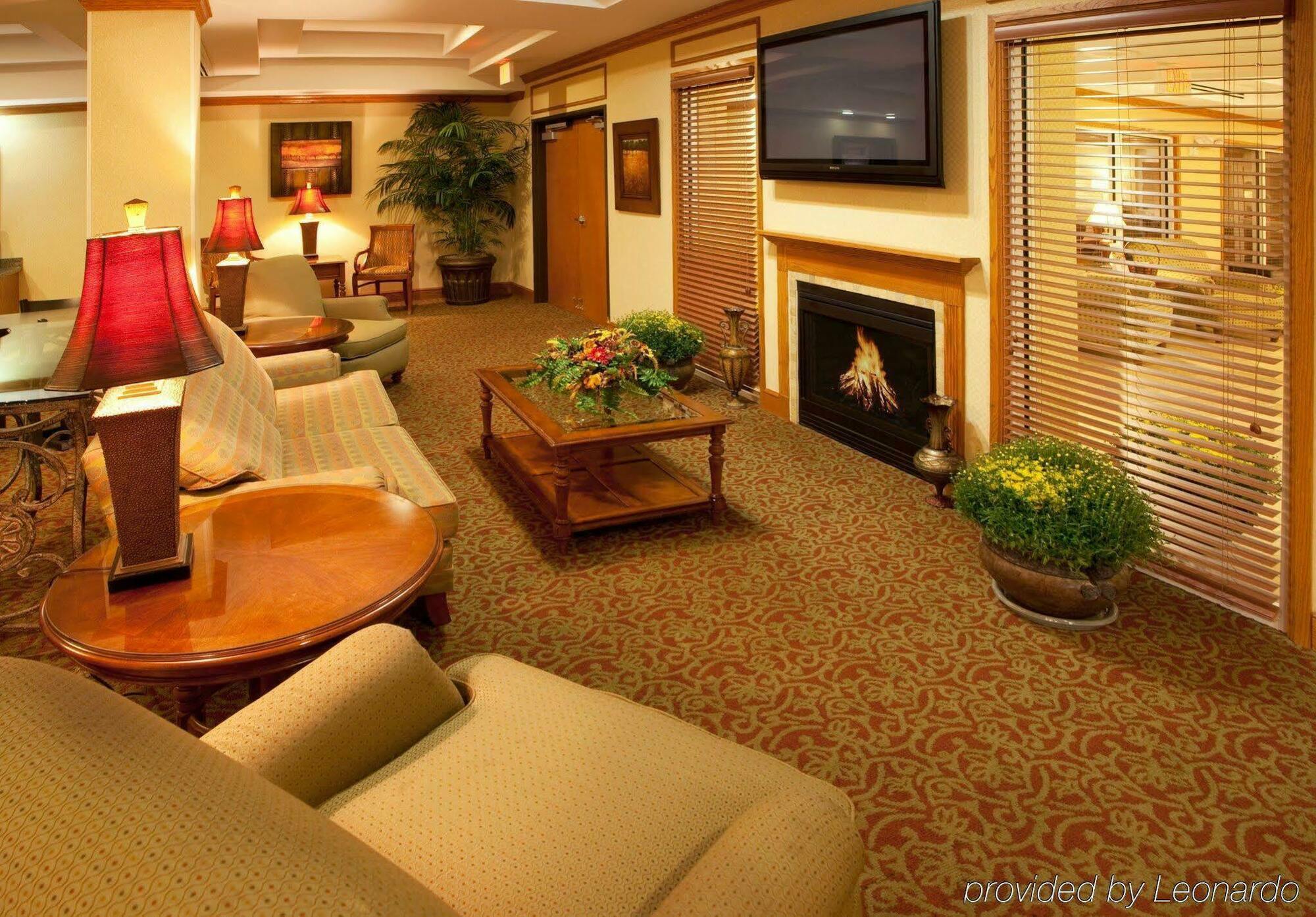 Holiday Inn Express Mineral Wells By Ihg Parkersburg Esterno foto